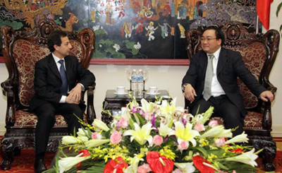 GM Daewoo to make environmentally friendly cars in VN